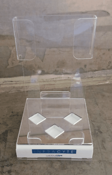 Luscious Lips 3 Stand for Testers (1)