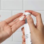Intensive Moisture Cleanser 150ml_4