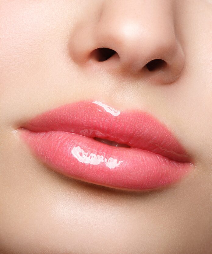 Infracyte Luscious Lips Yummy Plummy 324 (7ml) – product image 4