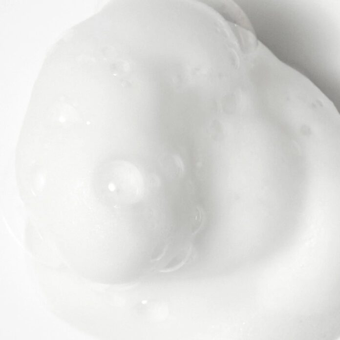 Obagi SUZANOBAGIMD Foaming Cleanser (200ml) – product image 3